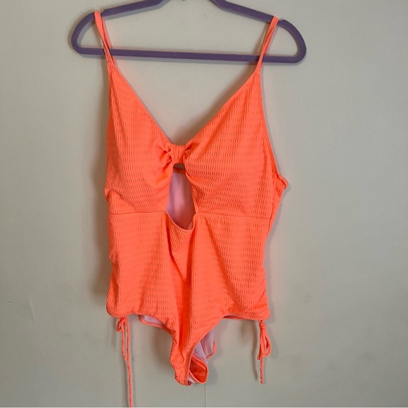 SHEIN Other - PLUS Swimsuit 🧡